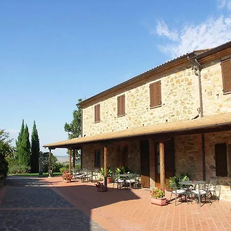 Sleeps 4 Pool Wifi Lajatico