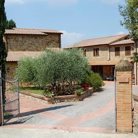 Sleeps 4 Pool Wifi Apartment Lajatico